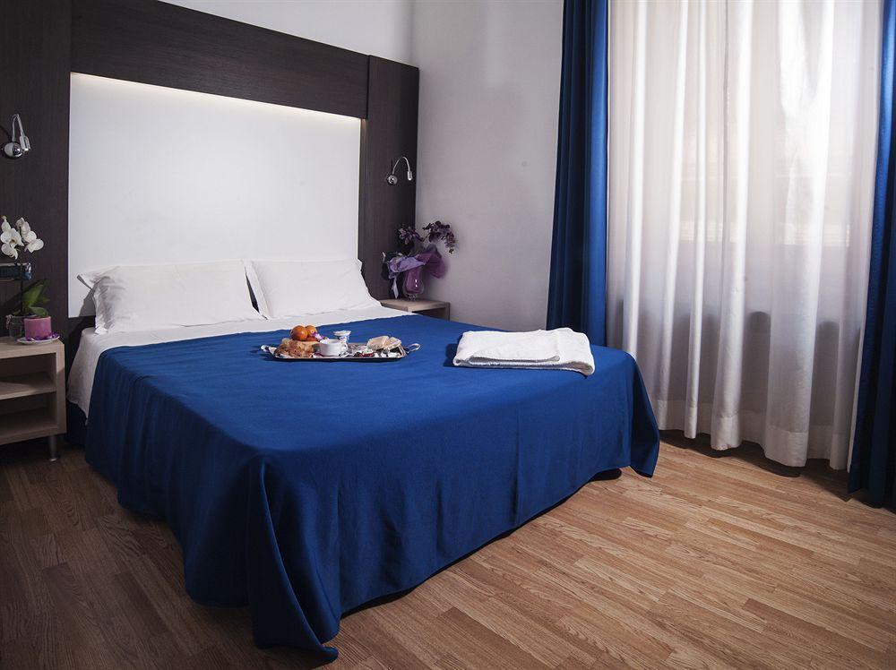 Hotel Louisiana Рим Экстерьер фото
