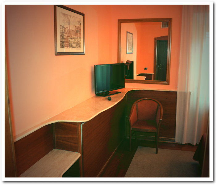 Hotel Louisiana Рим Экстерьер фото
